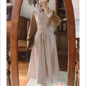 Women’s Size XS Peasant Dress w/Lantern Sleeve Pleated Waist Buster Brown Collar